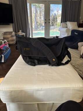 Timbuk2 Stork Diaper Messenger Bag Black with Gold Stitching and Changing Pad